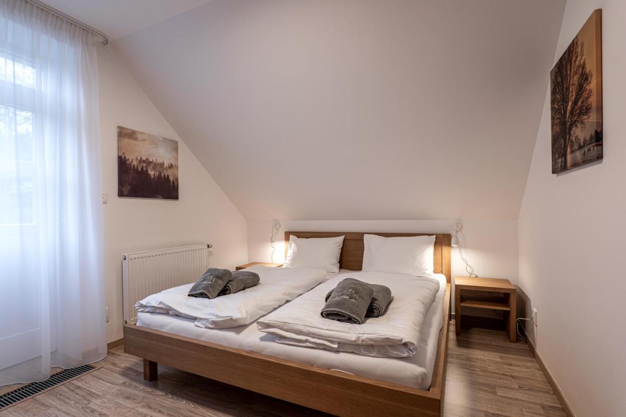 Aparthotel Hubertus Karlova Studánka Exterior foto